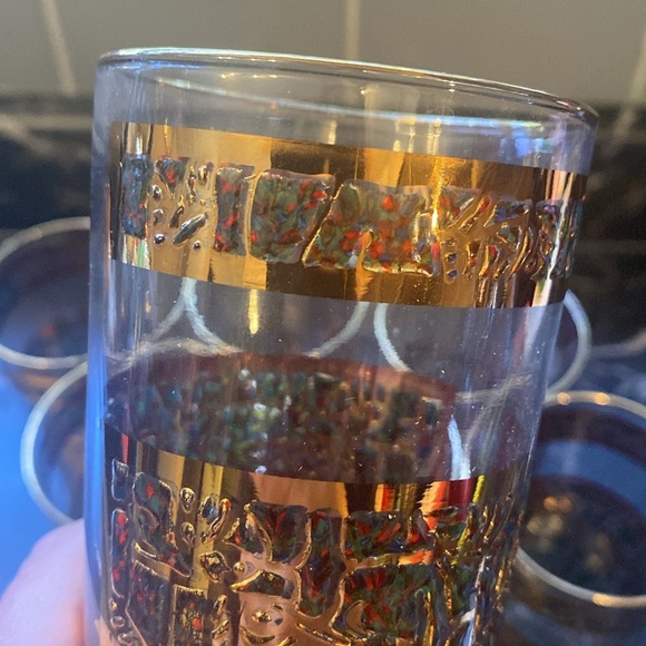 8 Vintage Dominion Glass Company  Gold Rimmed Glass Tumblers. Made in Canada - Picture 5 of 17